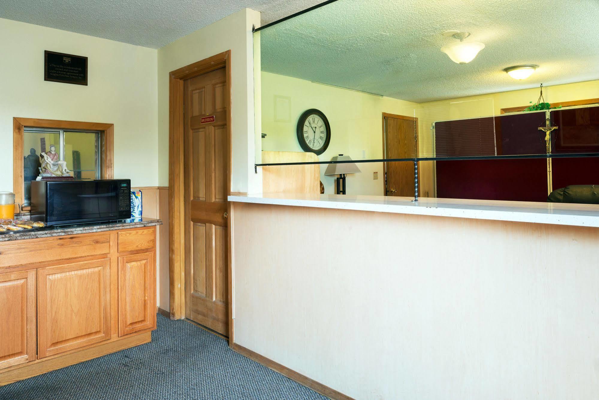 Howard Johnson By Wyndham Spokane Ngoại thất bức ảnh